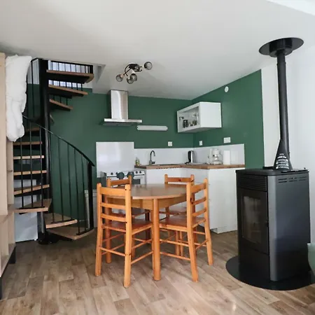 La Maison Du Poete *